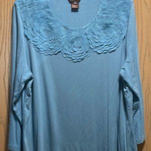 Women's Top